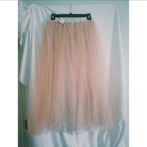 NWT On Twelfth Blush Pink Tulle Maxi Skirt Size M